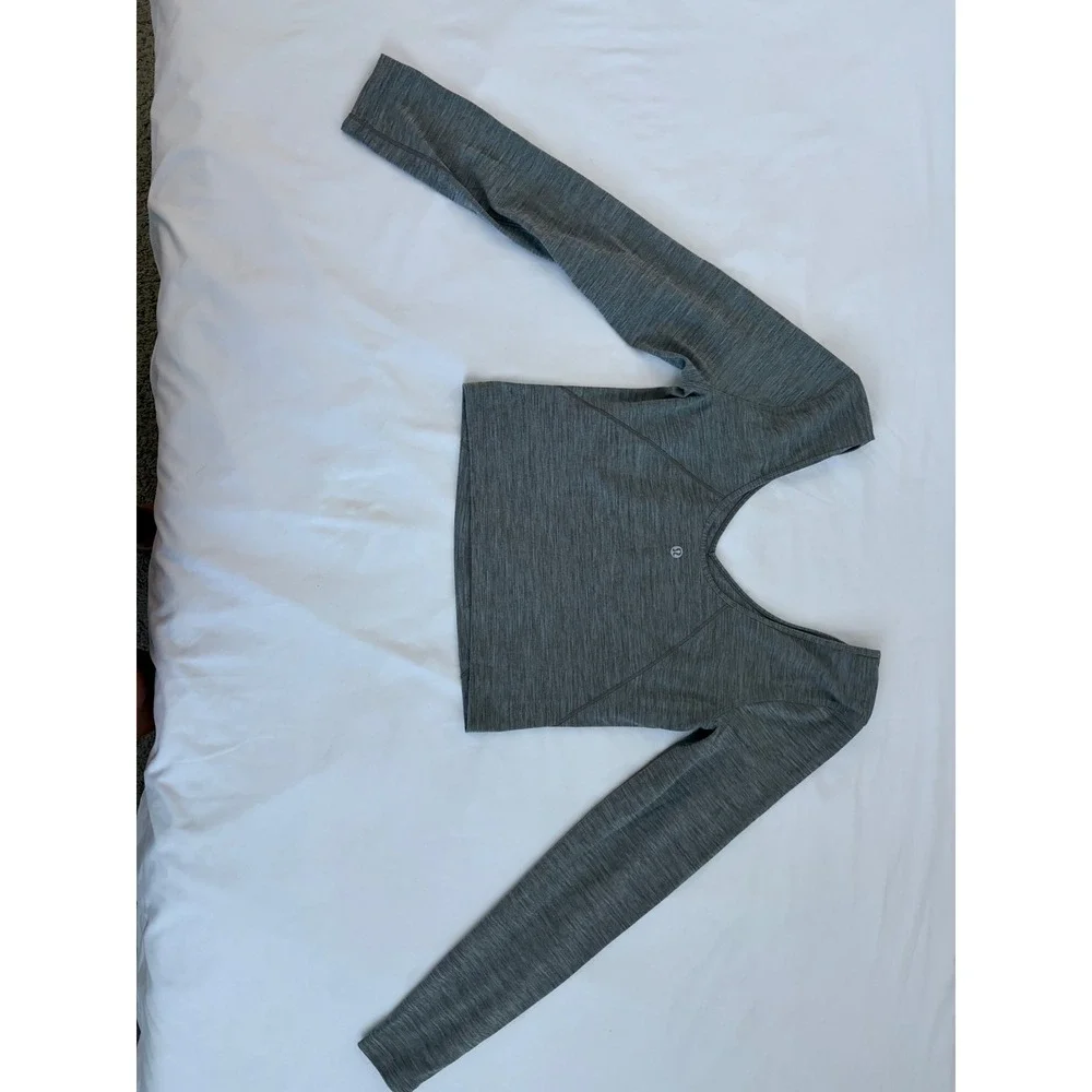 Lululemon Align Long Sleeve Shirt Grey Space Dye Nulu Cropped V-Neck Top